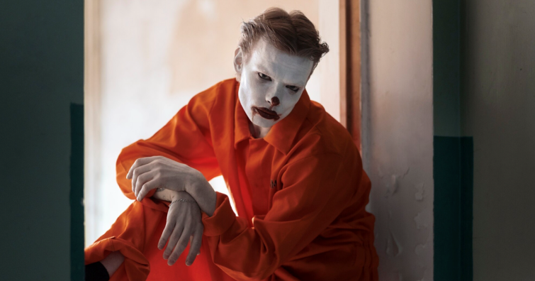 A bloff muveszete es a feszult pszichologiai thrillerek